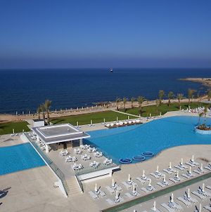 King Evelthon Beach Hotel And Resort Paphos Exterior photo