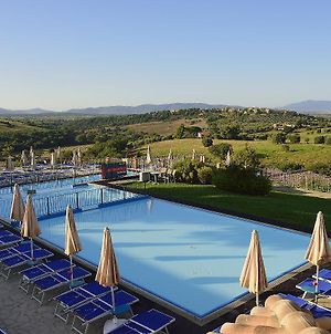 Borgo Magliano Resort Magliano in Toscana Exterior photo