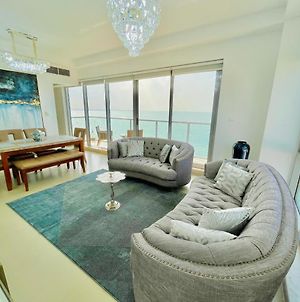Luxurious 2 Bedroom Apartment - Amazing Seaviews Ras al-Khaimah Exterior photo