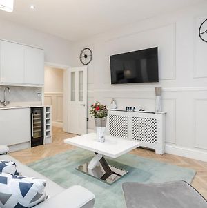Notting Hill Pearl Appartement Londen Exterior photo