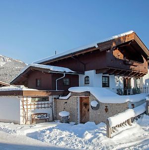 Cozy Apartment In St Johann In Tyrol With Garden Sankt Johann in Tirol Exterior photo