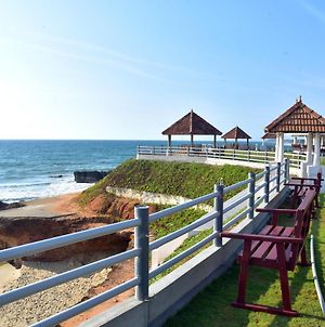 The Marine Pride Beach Resort & Spa By Voye Homes Varkala Exterior photo