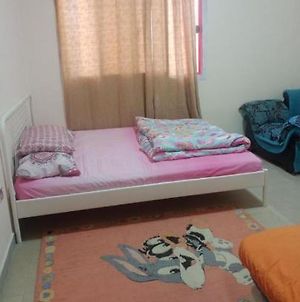 Transient Furnished. Room Just 1 Min To Al Ain Mall Exterior photo