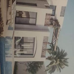 Msr Algrdkh Albahr Alahmr Mntja Mkadi Haits Villa Hurghada Exterior photo
