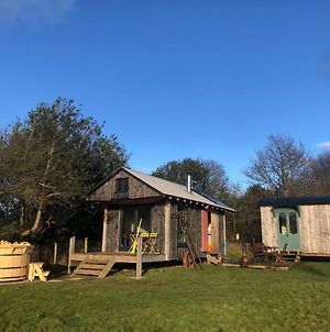 Sky View Shepherd'S Huts With Woodburning Hot Tub Villa Redruth Exterior photo