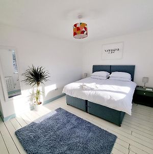 Visit Seaford Apartment - 4 Bedroom - Sleeps 9 Exterior photo