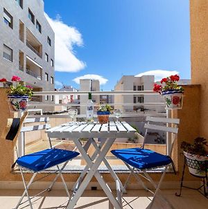 Acequion By The Sea Appartement Torrevieja Exterior photo