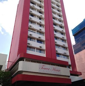 Hotel Tower House Suites Panama-Stad Exterior photo