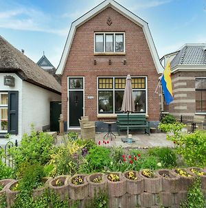 4 Pers Lodging On The First Floor In Giethoorn Incl Breakfast Appartement Exterior photo