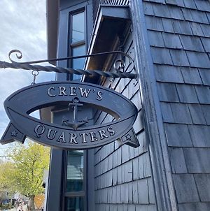 Crew'S Quarters Boarding House - Caters To Men Hotel Provincetown Exterior photo