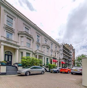 Oyo Grantly Hotel Londen Exterior photo