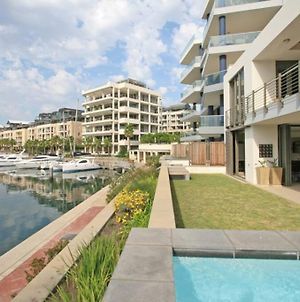 Outstanding V&A Marina Waterfront Apartment Kaapstad Exterior photo