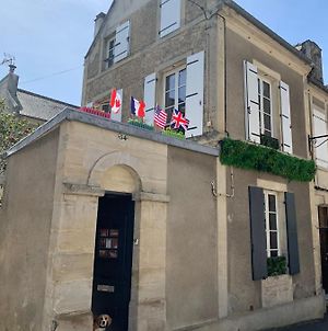 Camelia Bed and Breakfast Bayeux Exterior photo