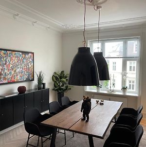 Modern 142 sqm apartment in Copenhagen  Exterior photo