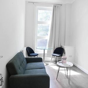 Elegant Studio In Euston Appartement Londen Exterior photo