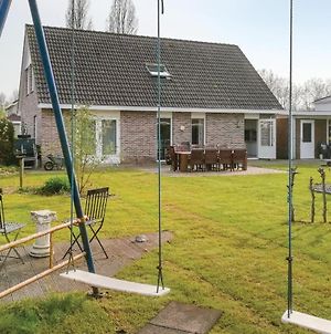 Stunning home in Zeewolde with 4 Bedrooms, WiFi&Outdoor swimming pool Exterior photo