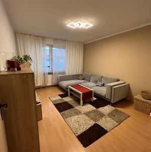Gemutlich Eingerichtete 2-Zimmer Wohnung In Duisburg Meiderich Exterior photo