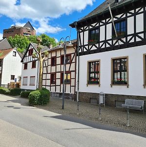 Ferienwohnung Am Rathaus Heimbach Exterior photo