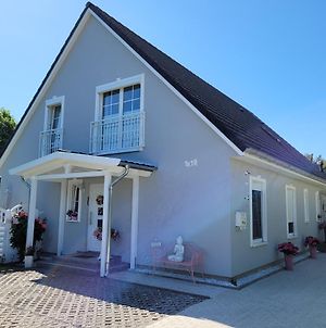 Lilly & Fine Appartement Zingst Exterior photo