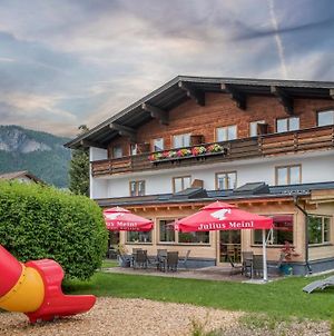 Familienhotel Central Sankt Johann in Tirol Exterior photo