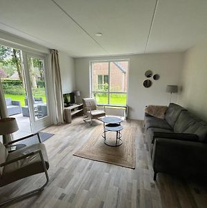 sfeervol vrijstaand huisje 6 persoons ruime tuin, centraal bij Nijmegen Villa Ewijk Exterior photo