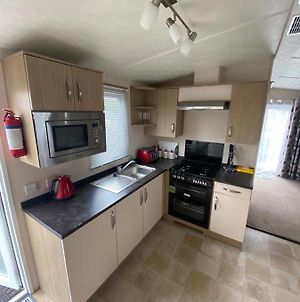 Three Lochs Holiday Caravan For Families And Couples Hotel Newton Stewart Exterior photo