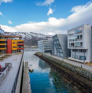 Arctic Homes - Seafront Overlook Tromsø Exterior photo