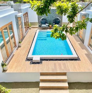 Moringa Resort - Studio A With Pool Open Air Shower & Bath Willemstad Exterior photo