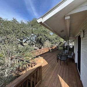 West 1077 Guest Ranch - Live Oak Bed and Breakfast Tarpley Exterior photo