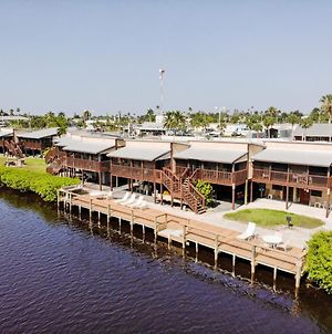 River Wilderness Waterfront Cabins Villa Everglades City Exterior photo