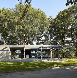 Beautiful Holiday Home With Luxurious Furnishings, In A Holiday Park In Limburg Maasbree Exterior photo