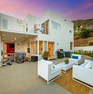 Modern Malibu Beauty Villa Exterior photo