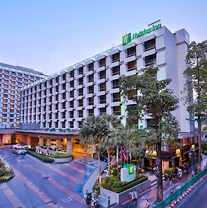 Holiday Inn Bangkok Exterior photo