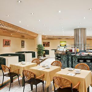 Holiday Inn Lisbon-Continental, An Ihg Hotel Lissabon Restaurant photo