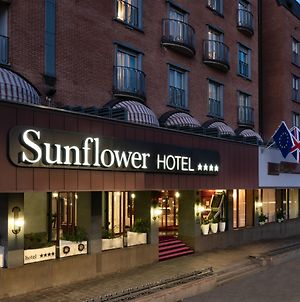 Hotel Sunflower Milaan Exterior photo