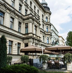 Le Palais Art Hotel Praag Exterior photo