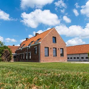 Farmhouse Hoeve Den Ast 5 separate bedrooms with bathrooms Harelbeke Exterior photo
