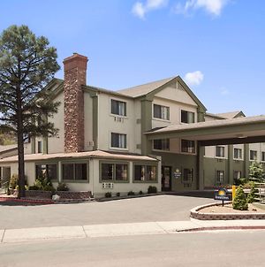 Days Inn & Suites By Wyndham East Flagstaff Exterior photo