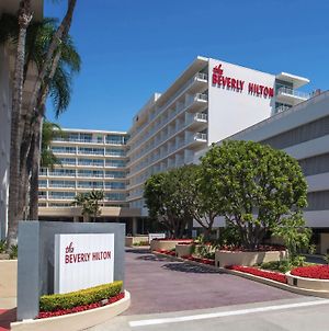 The Beverly Hilton Hotel Los Angeles Exterior photo