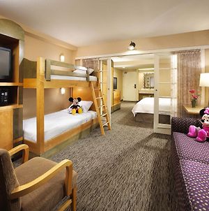 Anaheim Portofino Inn & Suites Room photo