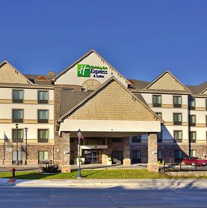 Holiday Inn Express Hotel & Suites Frankenmuth Exterior photo
