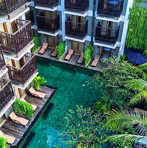 The 1O1 Bali Oasis Sanur Hotel Exterior photo