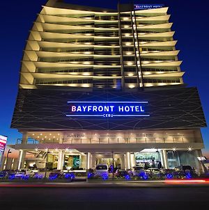 Bayfront Hotel Cebu North Reclamation - Multiple Use Hotel Exterior photo
