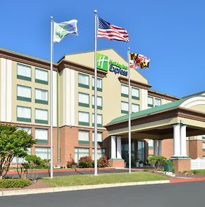 Holiday Inn Express & Suites Ocean City Exterior photo
