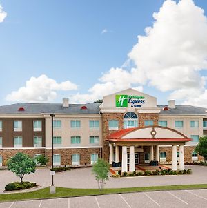 Holiday Inn Express & Suites Winona North Exterior photo