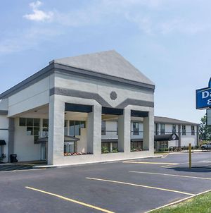 Days Inn By Wyndham Columbus East Airport Exterior photo