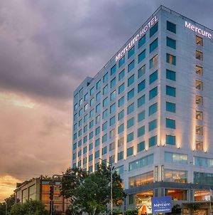 Mercure Hyderabad Kcp Hotel Exterior photo