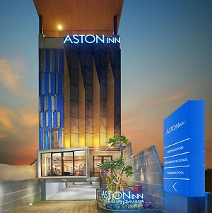 Aston Inn Jemursari Surabaya Exterior photo
