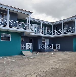 Boca Sami Beach Apartments Next To Bluebay & Kokomo Beach Club Blauw Baai Exterior photo