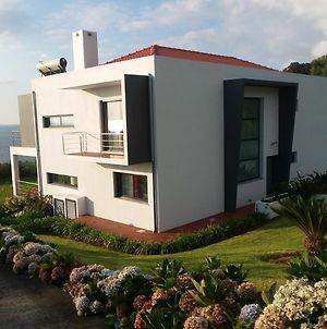 Azores, Faial , Horta, Vacation Beach Front Home, First & Second Floor For Rent Separately Abegoaria Exterior photo